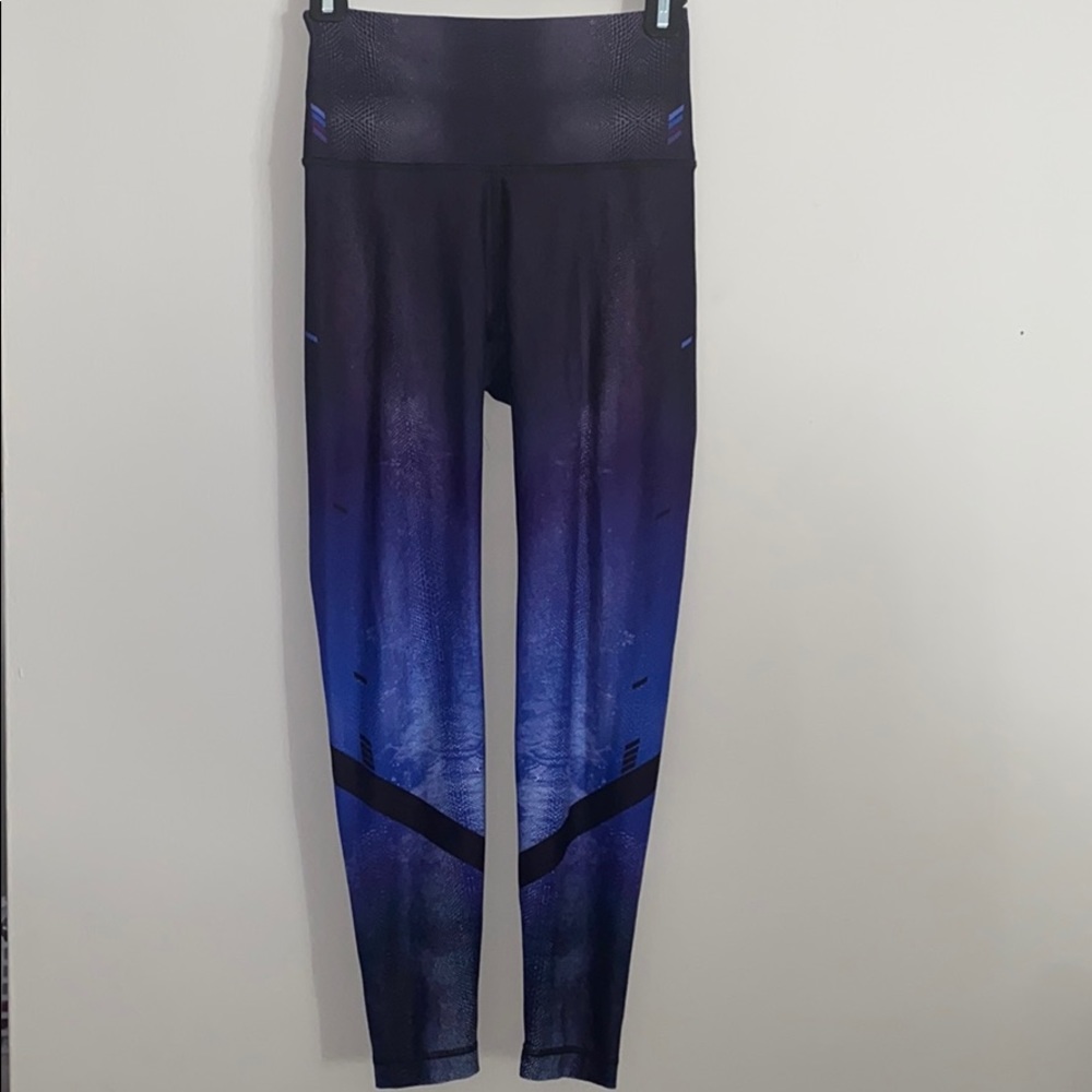 WITH yoga high waist leggings.